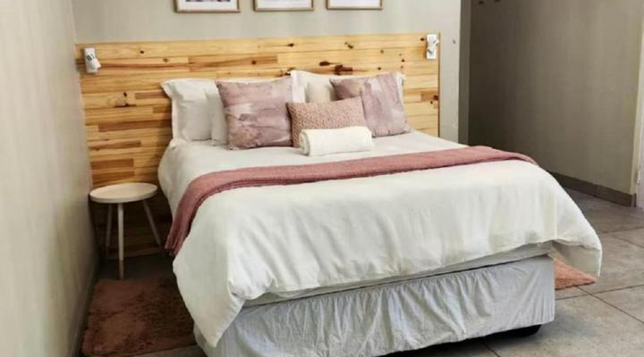 Noordoewer Self Catering Chalets