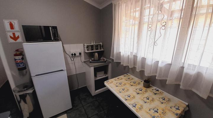 Sea Breeze Shelly Beach