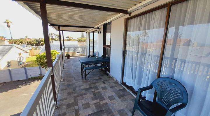 Sea Breeze Shelly Beach