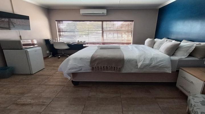 28 at Van Den Bos International Guest House