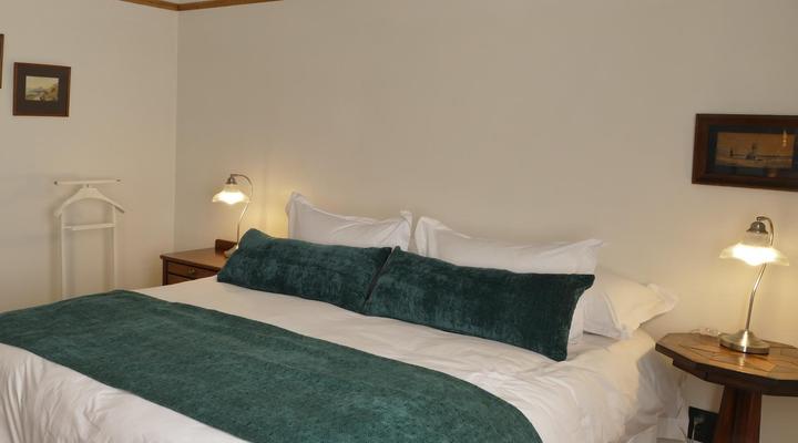 Fish Bird Art Deco Villa