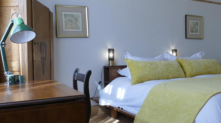 Fish Bird Art Deco Villa