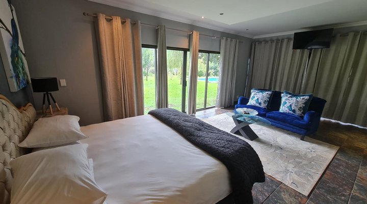 Riverrun Resort Farmhouse