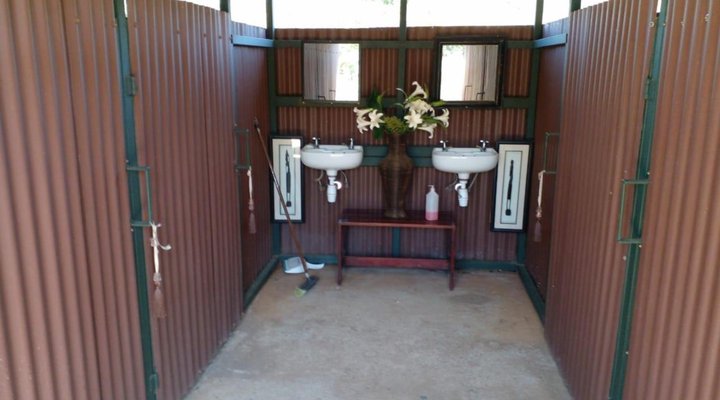 Riverrun Resort Farmhouse