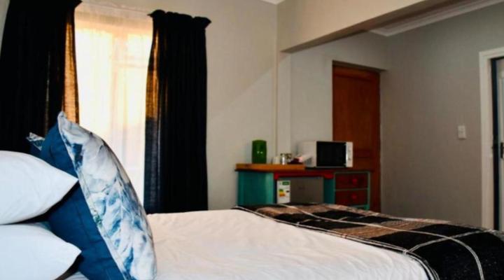 Friendz Guesthouse and Self Catering