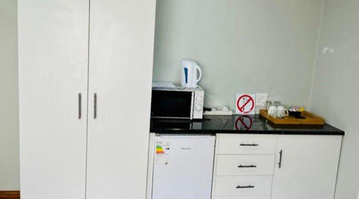 Friendz Guesthouse and Self Catering