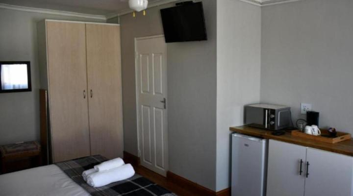 Friendz Guesthouse and Self Catering