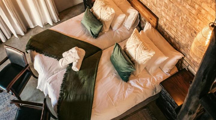 Arnhem Cave & Leisure