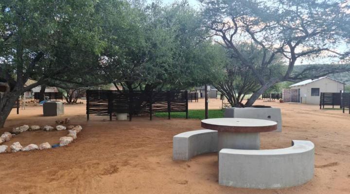 Arnhem Cave & Leisure