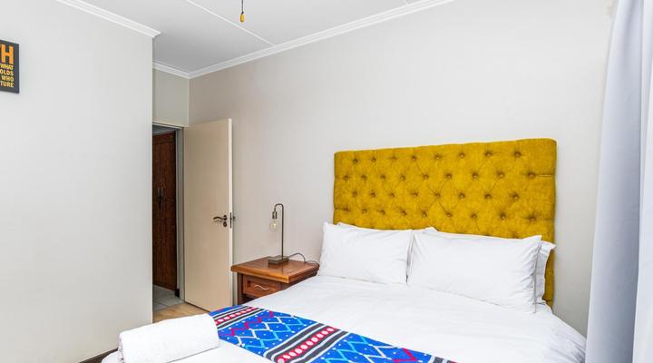 Sunninghill Spacious Executive Condo