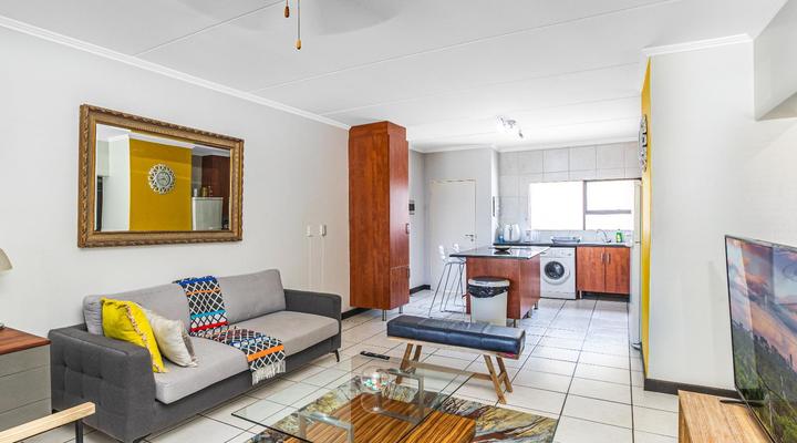 Sunninghill Spacious Executive Condo