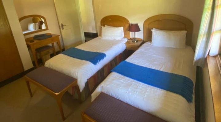 Champagne Lane Resort