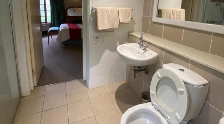 Champagne Lane Resort