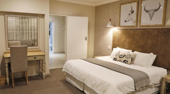 Champagne Lane Resort