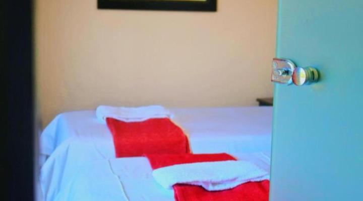 Seas of Ships Guesthouse