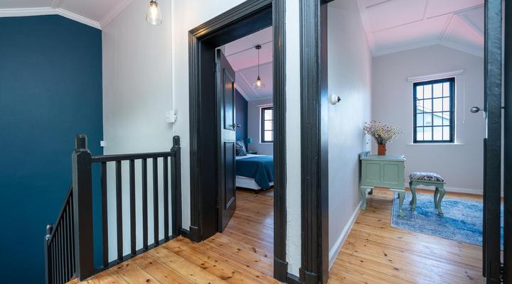 The Black Pearl, Surfers Corner, Muizenberg