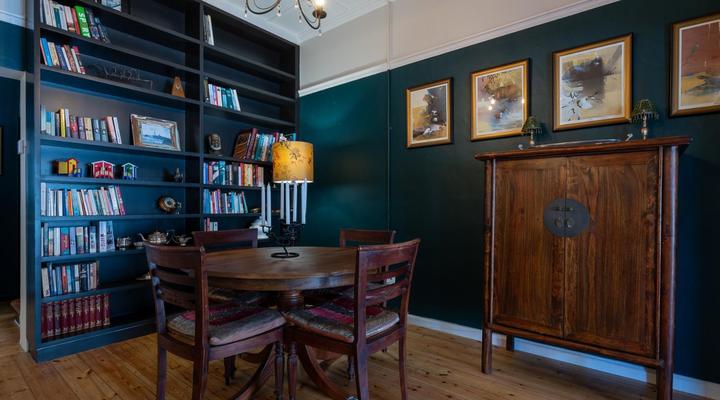 The Black Pearl, Surfers Corner, Muizenberg