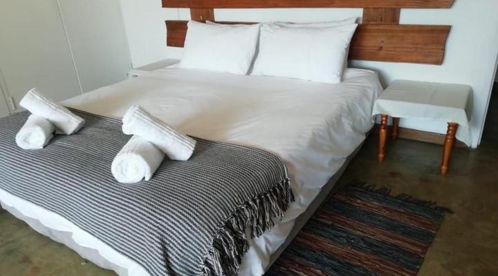 De Wildt Cheetah Lodge