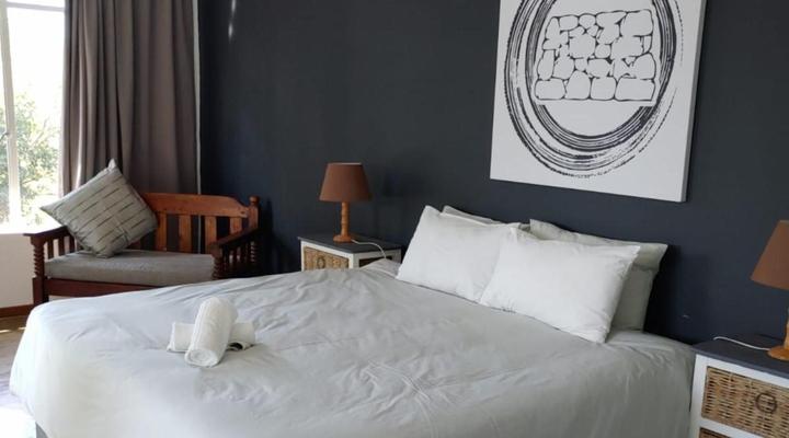 De Wildt Cheetah Lodge