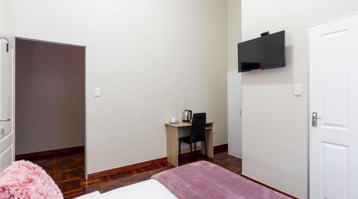 Cape Palm Royal Guest House