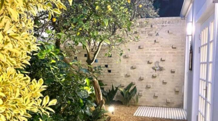 1 Royal Street Guesthouse