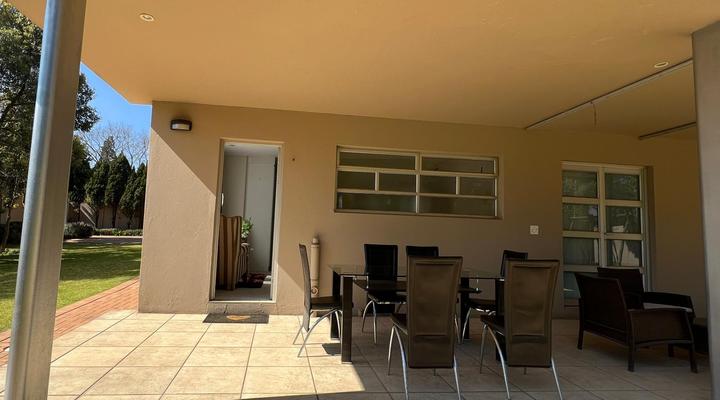 Sizanazo Guest House