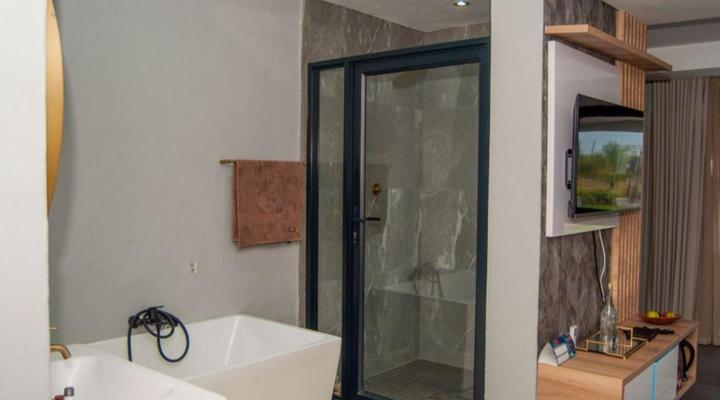 The Lux Hotel and Resorts