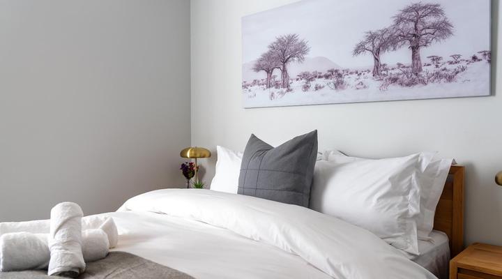 Unit 2008 Ellipse Waterfall