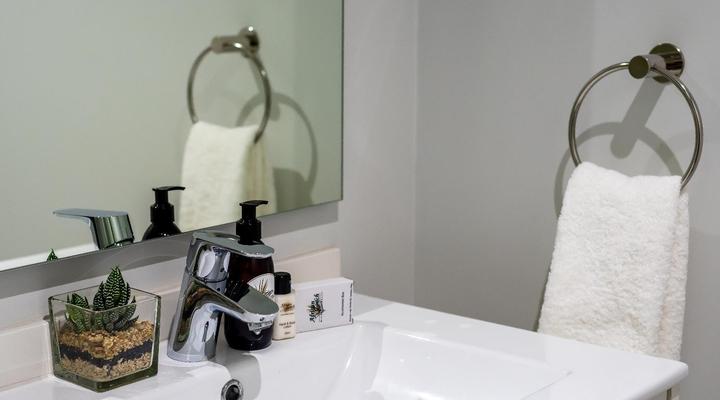 Unit 2008 Ellipse Waterfall