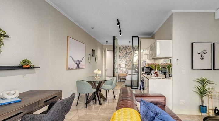 Unit 2008 Ellipse Waterfall