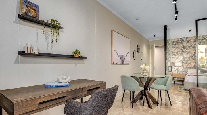 Unit 2008 Ellipse Waterfall