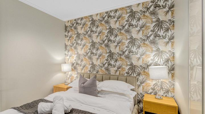 Unit 2008 Ellipse Waterfall