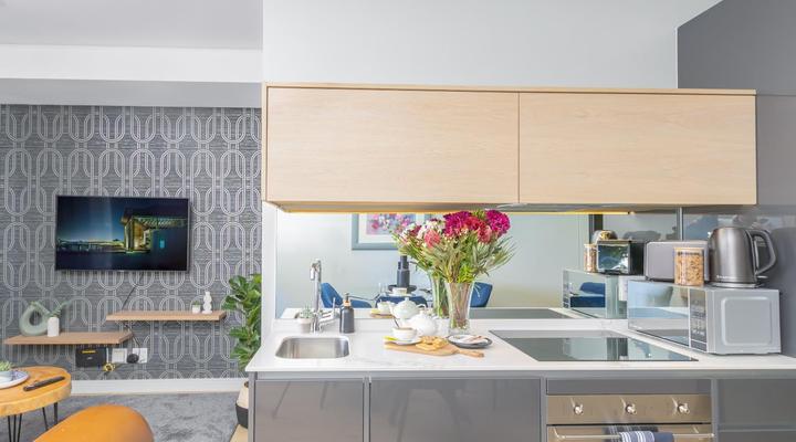 Unit 2008 Ellipse Waterfall