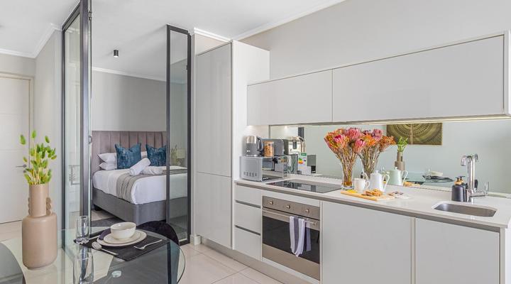 Unit 2008 Ellipse Waterfall