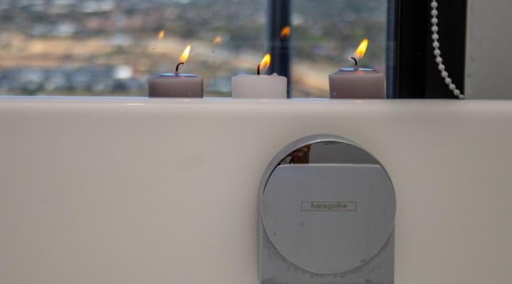 Unit 2008 Ellipse Waterfall