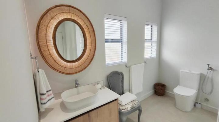 Golfers Haven & Lagoon Links