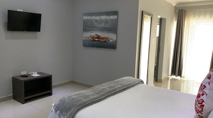 Airport lodge Newcastle