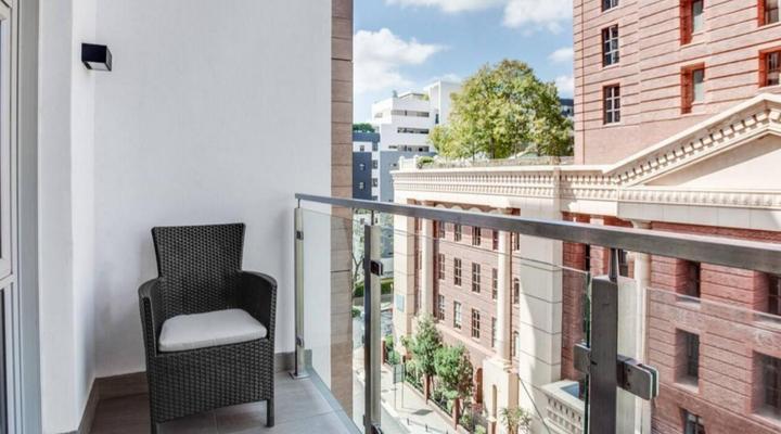 Urban Oasis Apartments at Tyrwhitt