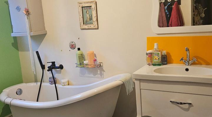 Alimandi Nursery Cottage