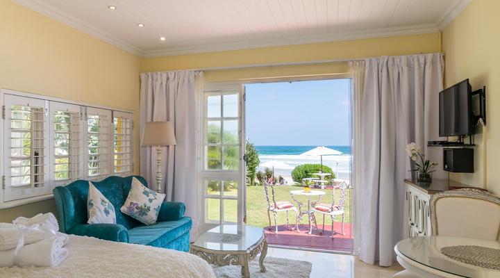 Haus am Strand - on the Beach