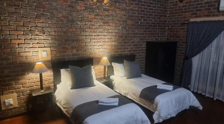 Sundowners Game Lodge