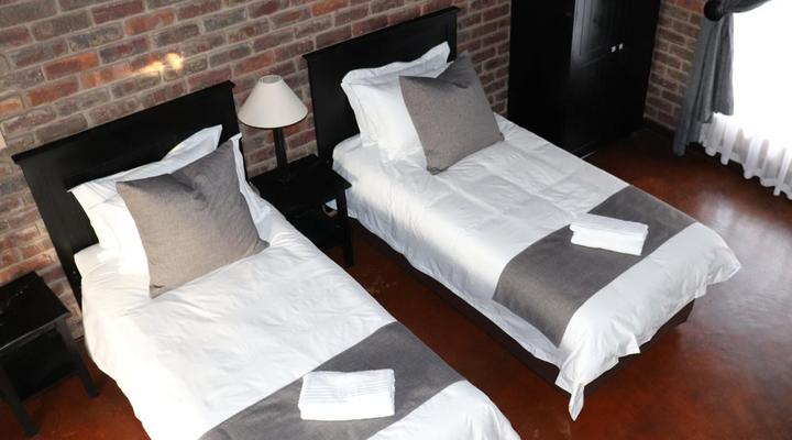 Sundowners Game Lodge