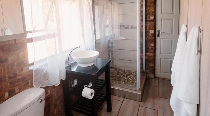 Sundowners Game Lodge