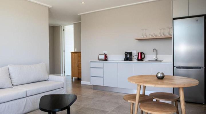 Hilltop Bayview Luxury Apartments