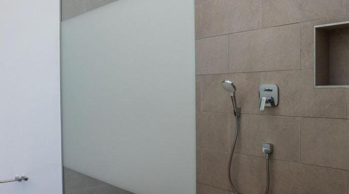 Hilltop Bayview Luxury Apartments