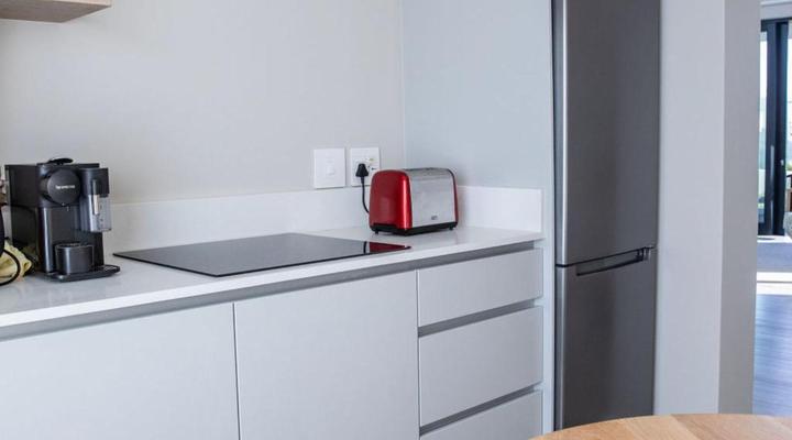 Hilltop Bayview Luxury Apartments