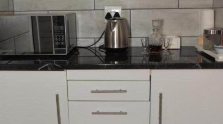 464 On 22nd Ave Guesthouse