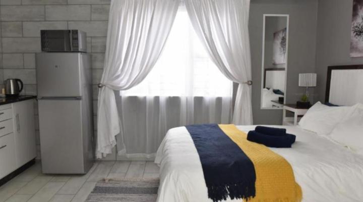 464 On 22nd Ave Guesthouse