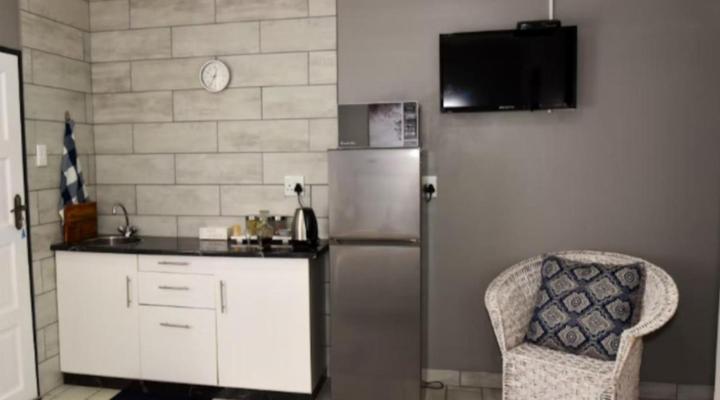 464 On 22nd Ave Guesthouse