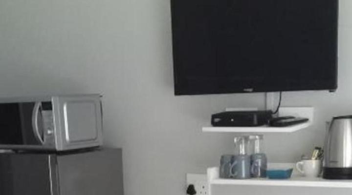 464 On 22nd Ave Guesthouse